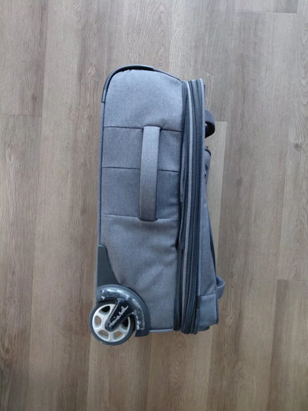 TravisMathew Carry-On Suitcase | 23